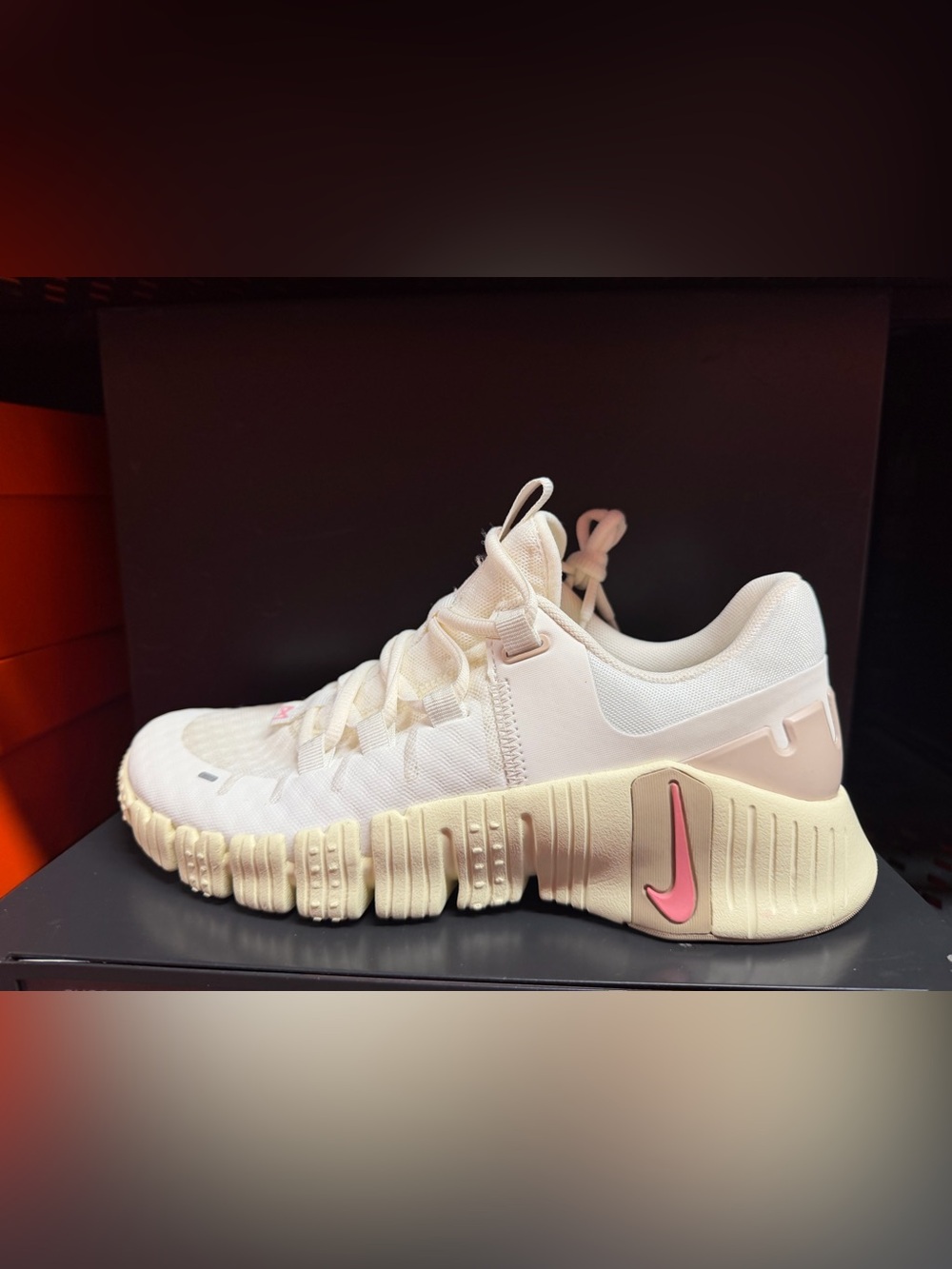 Nike Free Metcon 5 Sail Ivory Soft Pink Sneakers